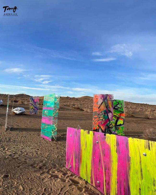 异境,创造生成无限未来——唐承华装置作品《异境链接》释读 异境,创造生成无限未来——唐承华装置作品《异境链接》释读