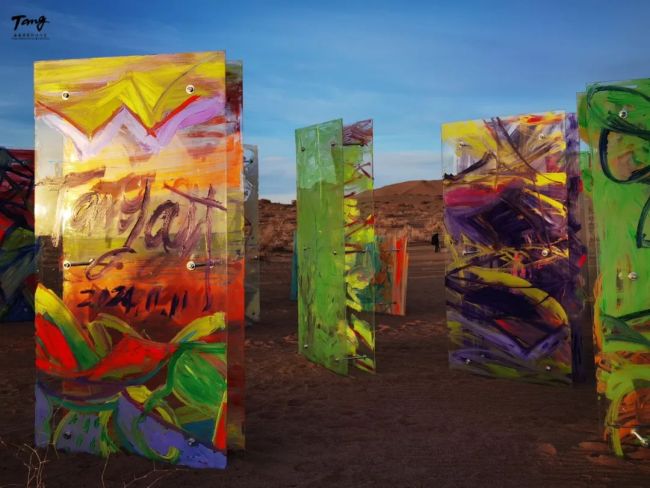 异境,创造生成无限未来——唐承华装置作品《异境链接》释读 异境,创造生成无限未来——唐承华装置作品《异境链接》释读