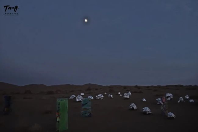 异境,创造生成无限未来——唐承华装置作品《异境链接》释读 异境,创造生成无限未来——唐承华装置作品《异境链接》释读