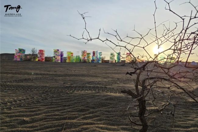 异境,创造生成无限未来——唐承华装置作品《异境链接》释读 异境,创造生成无限未来——唐承华装置作品《异境链接》释读