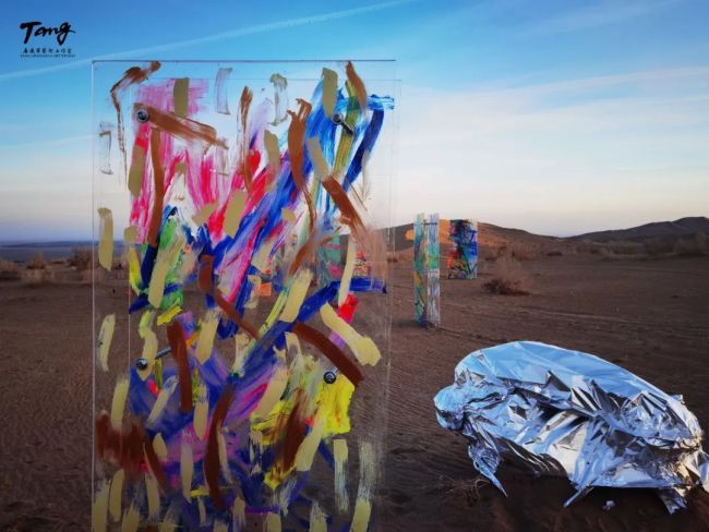 异境,创造生成无限未来——唐承华装置作品《异境链接》释读 异境,创造生成无限未来——唐承华装置作品《异境链接》释读