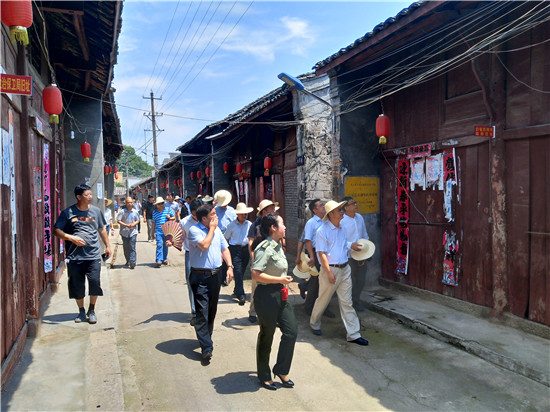 图片版权归原作者所有