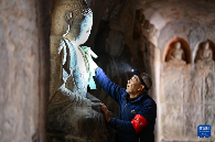 新时代中国调研行之文化中华·守宝人丨云端守寺三十载