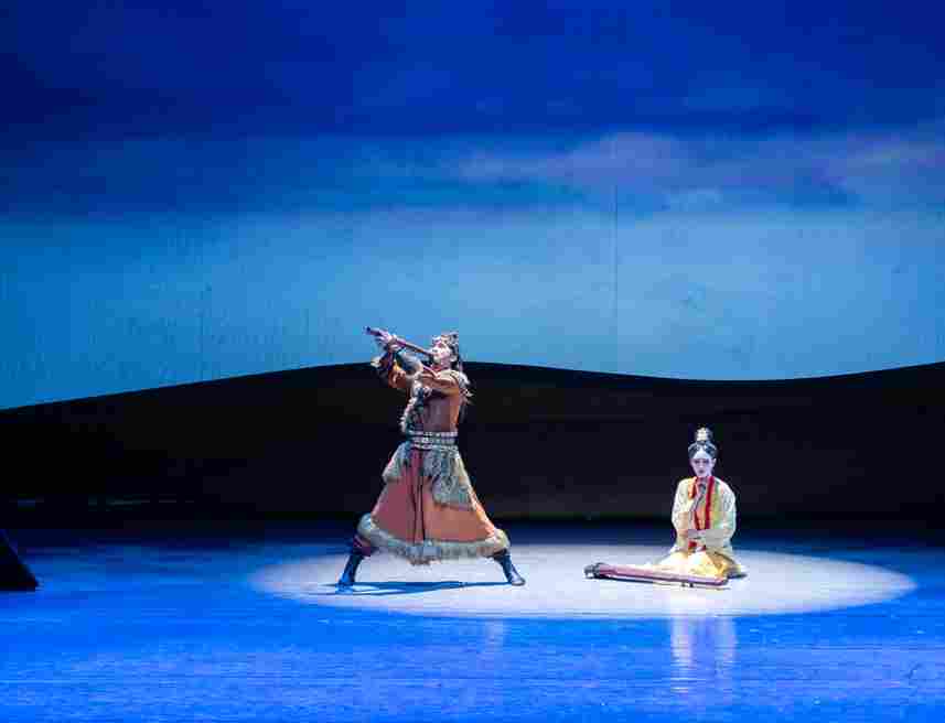 舞剧《胡笳十八拍》全国巡演圆满收官 专家研讨助力艺术提升