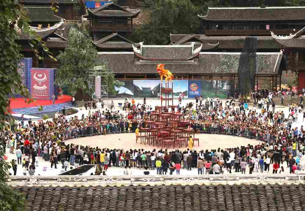 重庆彭水:高台狮舞展非遗 文旅融合焕生机