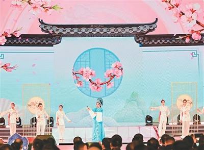 名家名角亮相“村越”