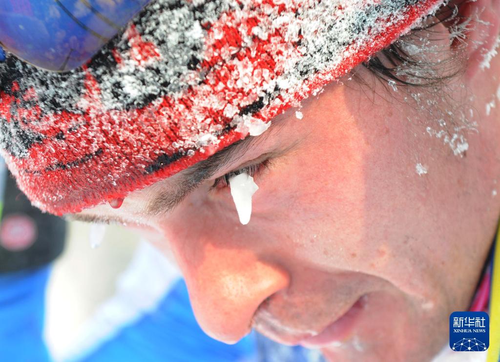 时光相册丨新雪季开启!影像见证中国滑雪“华丽转身”