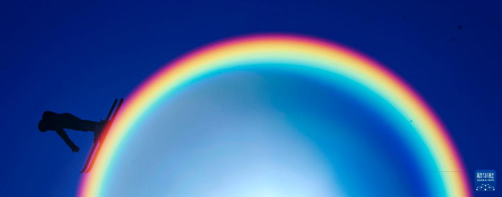 时光相册丨新雪季开启!影像见证中国滑雪“华丽转身”