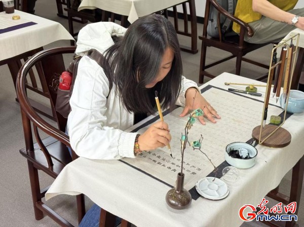 何以中国·理想都城｜当千年古寺遇到现代创意