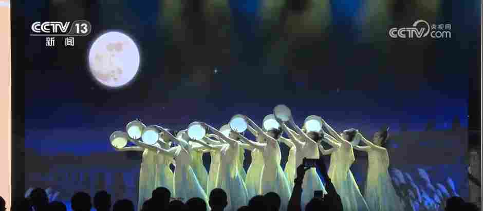 各地“文旅盛宴”拉满节日氛围感 新场景新玩法解锁“流量”密码