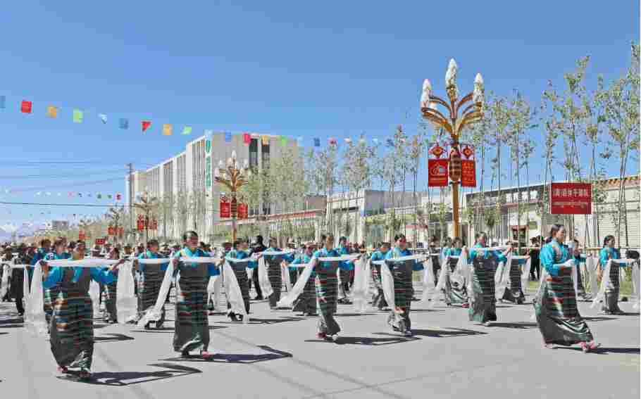 象雄文化旅游节舞动雪域团结赞歌（石榴花开 籽籽同心）