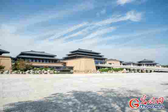 组图|陕西历史博物馆秦汉馆:从“天下同一”到“数联古今” 组图|陕西历史博物馆秦汉馆:从“天下同一”到“数联古今”