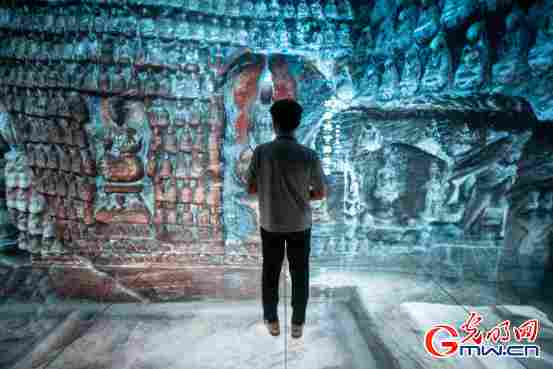 组图|这家博物馆,用3D Mapping把古墓壁画“请出来” 组图|这家博物馆,用3D Mapping把古墓壁画“请出来”