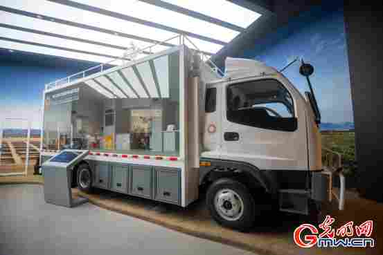 组图|这家博物馆,用3D Mapping把古墓壁画“请出来” 组图|这家博物馆,用3D Mapping把古墓壁画“请出来”