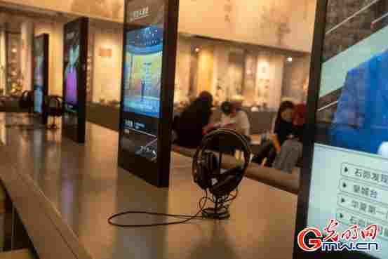 组图|这家博物馆,用3D Mapping把古墓壁画“请出来” 组图|这家博物馆,用3D Mapping把古墓壁画“请出来”