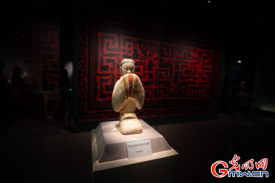 组图｜微笑“姗姗”来了！一起感受数字化文博魅力