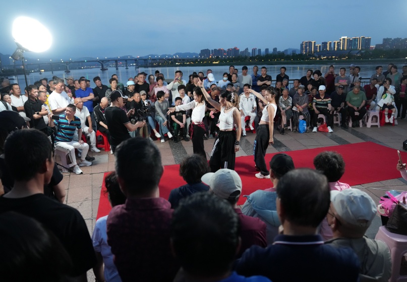 【大调研我们在行动】大众，正塑造着这个时代的文化形态