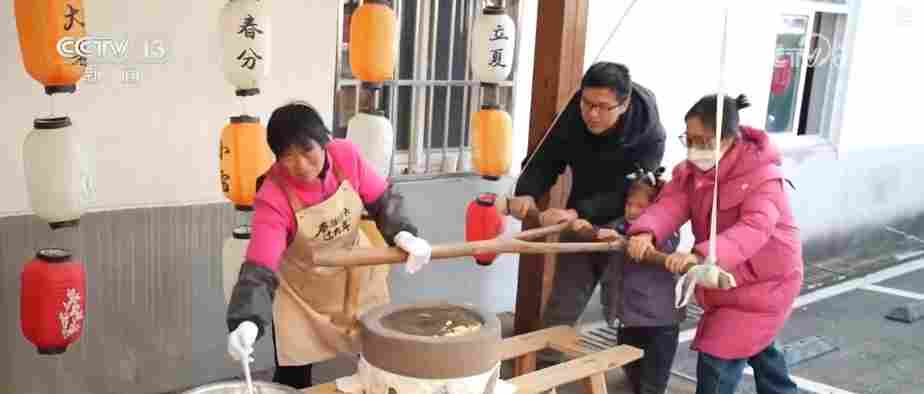 粥香浓、情意暖、年味浓 腊八遇上“开年节”多彩传统文化迎新春
