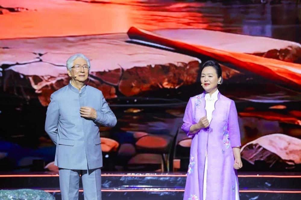 群星荟萃共绘马年新春诗意画卷 CETV诗意中国春晚录制圆满成功 群星荟萃共绘马年新春诗意画卷 CETV诗意中国春晚录制圆满成功