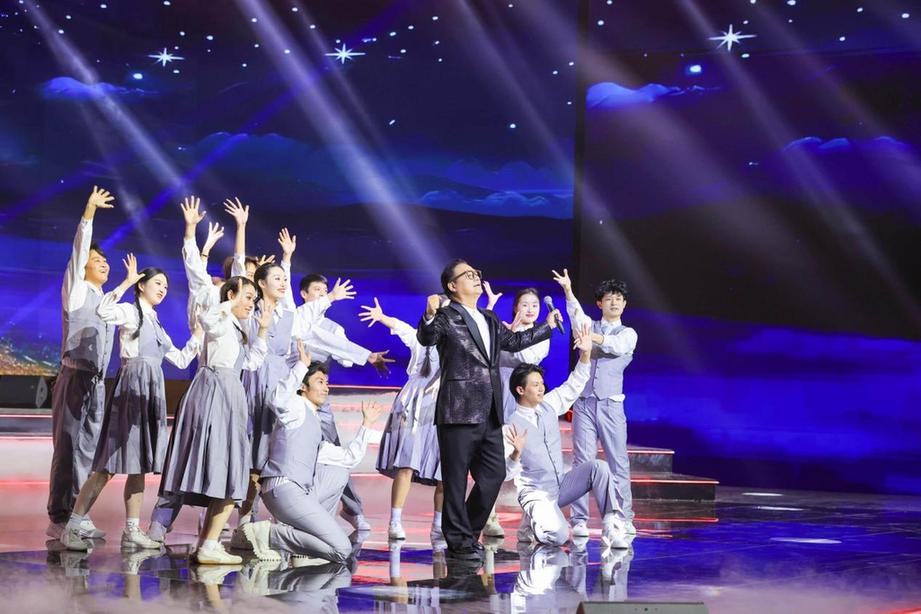 群星荟萃共绘马年新春诗意画卷 CETV诗意中国春晚录制圆满成功 群星荟萃共绘马年新春诗意画卷 CETV诗意中国春晚录制圆满成功