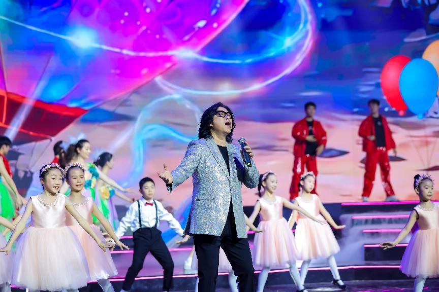 群星荟萃共绘马年新春诗意画卷 CETV诗意中国春晚录制圆满成功 群星荟萃共绘马年新春诗意画卷 CETV诗意中国春晚录制圆满成功