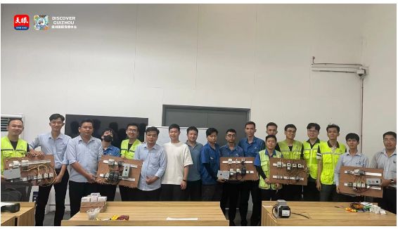 “我”在北纬27度,读懂中国的温暖与担当 “我”在北纬27度,读懂中国的温暖与担当