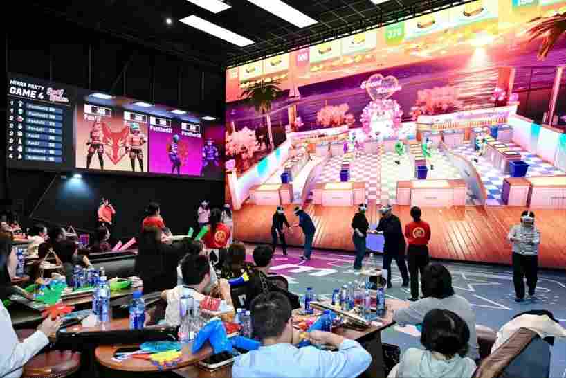 超8100亿元!中国电影行业正从单一票房经济向多元化消费生态转型 超8100亿元!中国电影行业正从单一票房经济向多元化消费生态转型