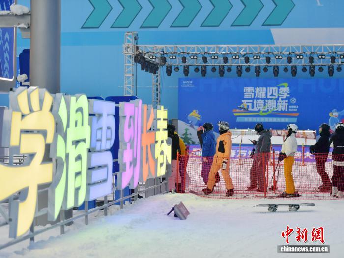 长春推出新春文旅“菜单”:写满冰雪情、烟火气