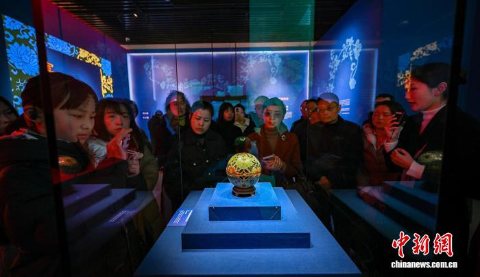 故宫博物院藏宫廷珐琅器精品展在四川广安开展