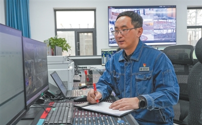 春节我在岗,为产业向新向优作贡献(经济新方位)