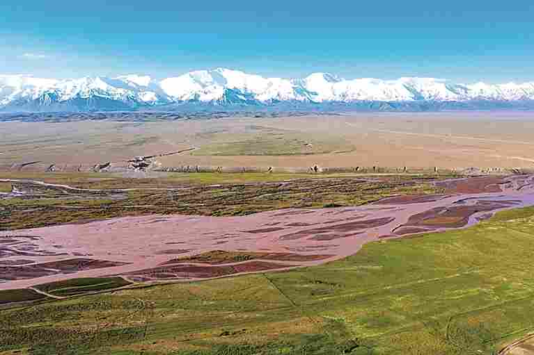 地理是历史的主角之一——评《葱岭之外:亚欧文明的十字路口》 地理是历史的主角之一——评《葱岭之外:亚欧文明的十字路口》