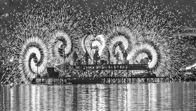 新春游：热潮涌动 意蕴悠悠