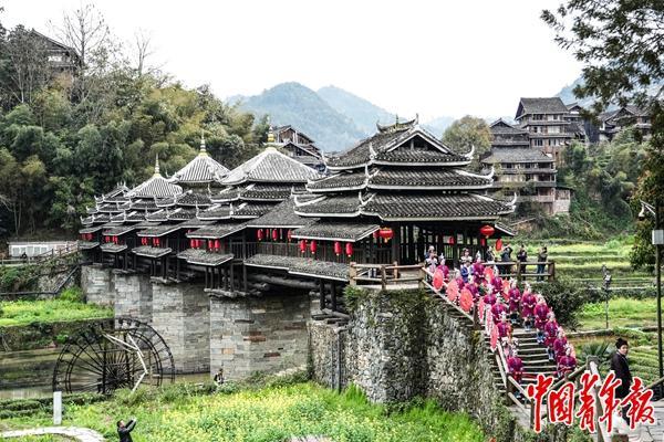 为2193座廊桥续写“人间烟火”